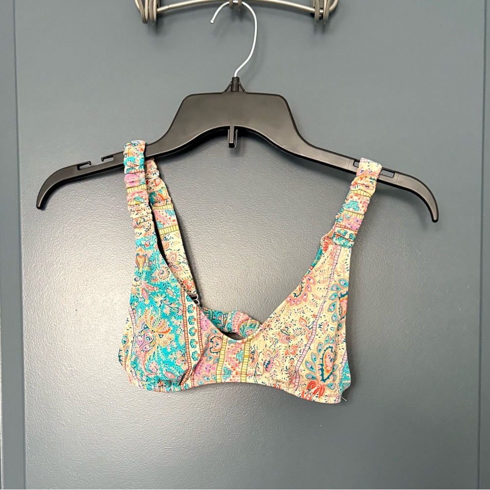 Floral Print Women's Bikini Top. Thick straps